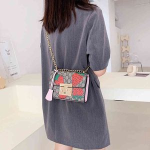 74% скидка скидка сумки магазин женщин Новый корейский простой Messenger ins Fashion Wersatile Маленький аромат подарок на плечо QQ