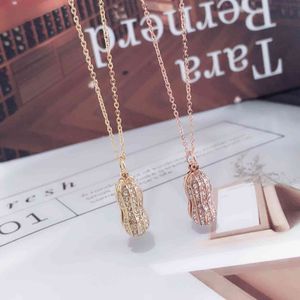 Sydkoreanska Ins New Diamond Peanut Pendant Pearl Necklace Fashion Smycken Factory