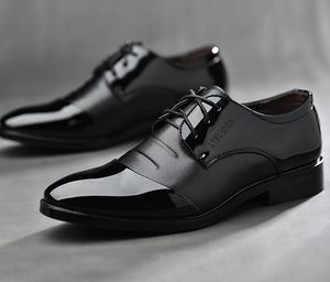 Classic Business Mäns Designer Klänning Skor Mode Elegant Formell Bröllop Slip På Kontor Oxford Sko för Mens Luxurys Boots Plus Size 38-48