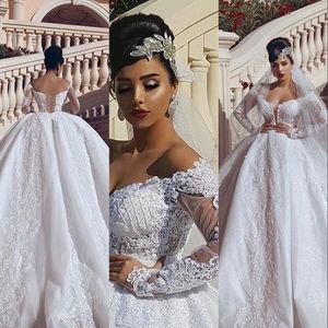 Splendidi abiti da sposa lussuosi abiti da ballo arabi