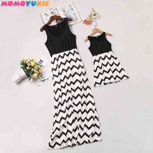 mother mommy and me Dresses clothes stripend long dress family look dress matching family outfits mum mama and daughter dress 210713