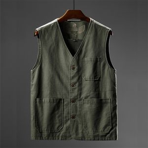 男性の軍用ウエストコート多くのポケットベストノースリーブジャケットプラスサイズ6xl 7xl 8xl大きい男性旅行コート陸軍戦術的な服210923