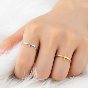 Jezus Cross Ring voor Vrouwen Mannen Christelijke Sieraden Goud Resizable Bague Eenvoudige roestvrijstalen knuckle ringen