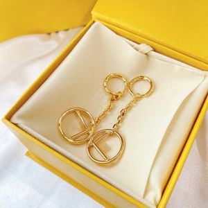 2021 Luxurys Designers Jewelry Letter Personality Ear Studs Wedding Party Temperament Earrings Fashion Delicate Earring Women Jewelry