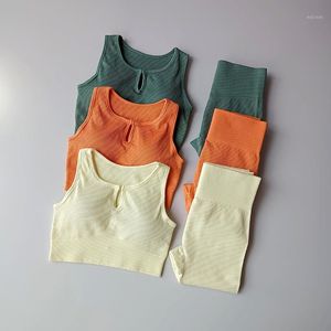 Yoga Kıyafeti 2 ADET U Boyun Kadın Dikişsiz Setleri Kadın Seksi Spor Giyim Spor Takım Elbise SPOR Sutyen Yüksek Bel Tayt Egzersiz Seti