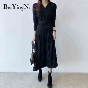 Beiyingni Herbst Winter Pullover Kleid Frauen Solide Belted Vintage Koreanische Plissee Midi Strickkleid Weibliche Tasten V-ausschnitt Kleider Y1204