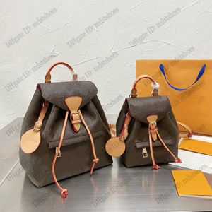 Montouris PM Tourterelle Backpack Empreinte Black Womens Designer Luxurys Bag en cuir en boute