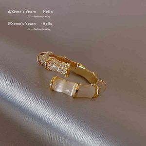 2022 Design Opals Bamboo Shape Gold Adjustable Open Rings Korean Fashion Jewelry Party Luxury Accessory for Woman Girls Gift