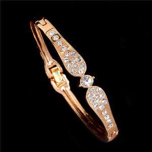 Nuovi braccialetti all'ingrosso Dubai Gioielli da sposa Braccialetti con ciondoli in cristallo e braccialetti per le donne 2015 Q0719