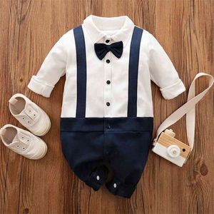 春の秋の赤ん坊のロンパー長袖の服の男の子の赤ちゃんのための衣装を設定する年間210528