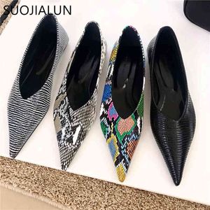 SUOJIALUN New Fashion Pointed Toe Flats Shoes Brand Serpentine Pattern Ballet Flat Shallow Ballerina Slip On Casual Loafer Stylish