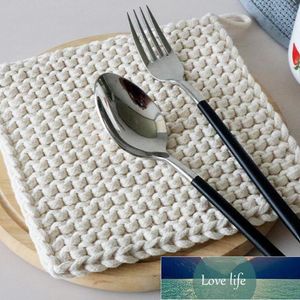 Podkładki Mats 1 PC Woven Bawełniana odporna na ciepło Pad Napój Kawy Herbata Kubek Mata Table Mata Podkładka do Home Decor Akcesoria kuchenne Cena fabryczna Ekspert Projektowa jakość