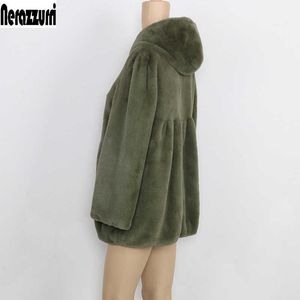 Nerazzurri Höstpläterad mjuk Furry Faux Fur Coat Kvinnor med huva Hög midja Svart Röd Rosa Ljus Mjuk Fluffig Jacka 2021 Y0829