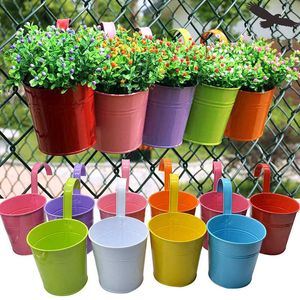 10pcs Multilcolor iron Hanging Flower Pots Fence Hanging Plant Pots Garden Balcony Wall Vertical Hanging Flower Pots Planters 210712