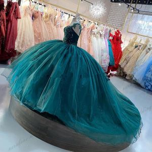 Charro Hunter Green Quinceanera klänningar från axelapplikationer spetsar Crost Back Sweet 16 Prom Party Dress Vestidos de XV AOS