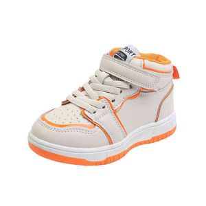 2021 Jesień New Boy Board Shoes High-Top Casual Buty do biegania Buty Sportowe Dziewczyny Szkolne Sneakers Niepoślizgowe Oddychające 26-36 G1126