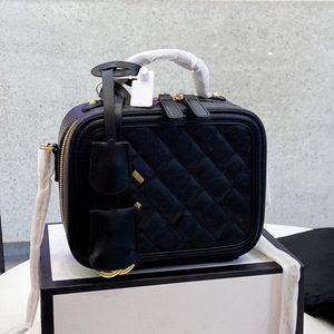 デザイナーハンドバッグスクエアファットチェーンバッグリアルレザーの女性のハンドバッグ大容量のショルダーバッグ最高品質のキルティングメッセンジャーバッグ