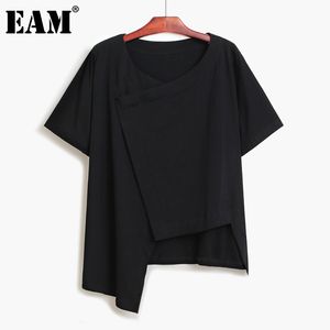 [EAM]女性ブラックビッグサイズカジュアルスプライスクロスTシャツVネック半袖ファッションスプリングサマー1DD8193 210512