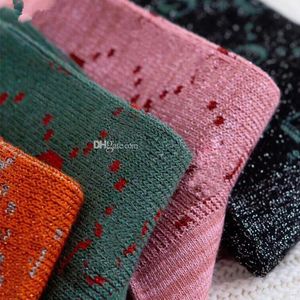 Mix Color Women Girl Casual Sport Letter Socks for Gift Party Fashion Hosiery Free Size High Quality