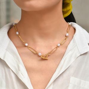 Kedjor Minimalistisk guldlänk Splicing Pearl Necklace för kvinnor Enkel Fashion Toggle Clasp Choker Collar Statement Smycken