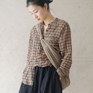 Johnature Cotton Linen Retro Plaid Irregular Shirt Autumn Simple Comfortable O-neck Single Breasted Women Fashion Tops 210521