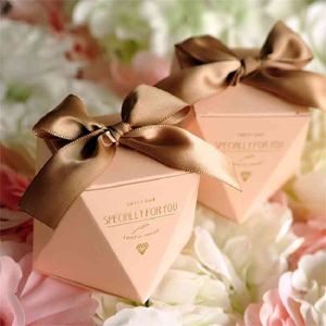 새로운 핑크 / 레드 / Bule 다이아몬드 모양 베이비 샤워 캔디 상자 결혼식 호의 및 선물 상자 손님을위한 생일 파티 장식 210326