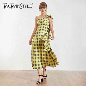 Bez rękawów Asymetryczne Kobiety Sukienka Jedno Ramię Wysoka Talia Ruffles Plaid Midi Sukienki Kobiet Moda Odzież 210520