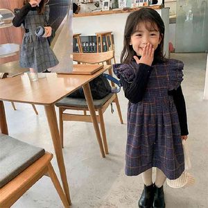 Completo da ragazza in lana versione coreana del vestito gilet + camicia a maniche lunghe autunno inverno set di abbigliamento per bambini 210625