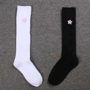 Giyim Setleri Çoraplar Pamuk Kızlar Saf Kiraz Çiçekleri Baskı Nakış Uzun Diz Yüksek JK Üniformalar SOCKS SOCKS FORCHS İÇİN