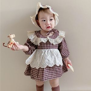 Pastoral Style Spring Autumn Kids Girl Long Sleeve Grid Rompers Infant Baby born Clothes Lace 210429