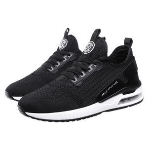 Najwyższej jakości 2021 Przyjazd dla mężczyzn Kobiety Sport Buty do biegania Oddychające Biegacze Triple Black Green Grey Flat Outdoor Sneakers Rozmiar 36-45 Wy22-1820