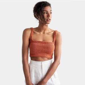 Camisoles Tanks 2021 Europäischen Sommer Gestrickte Weste Sling Tops frauen Strickwaren Camis Slash Neck Hosenträger Dünne Kurze T-shirts