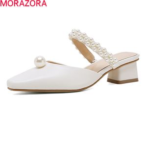 Morazora Chrival Mulheres Chinelos de Couro Genuíno Simples Shoes de Verão Med Heels Quadrado Toe Senhoras Mules Sapatos 210506