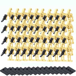 100 stks Groothandel Minifiguren Space Battle Droid Army Figure Model Set Bouwstenen Blokken Kits Brick Toys voor kinderen Q0630