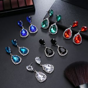 Luxury Crystal Glass Rhinestone Drop Earrings För Kvinnors 6 Färg Vattendroppe Fashion Statement Smycken Örhängen