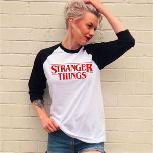 Mode Fremde Dinge Drucken Lustige Fitness Frauen T-Shirt Charakter Design T Shirts Sommer Hipster TopsTees Langarm 210517