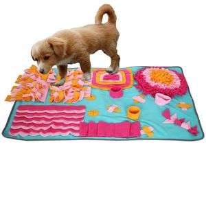 Pet Dog Snuffle Mat Sniffing Coperta da addestramento Cuscinetti in pile staccabili Alleviare lo stress Nosework Puzzle Toy Nase Pad 211111