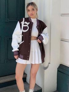 Kvinnors Jackor Tossy Loose PU Stitching Jacket Tops Street Casual Letter Ladies Coat High Hip Hop Baseball Uniforms 2021 Höst Mode