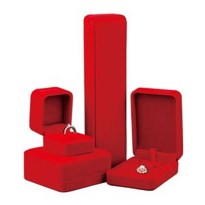 Square Shape Velvet Jewelry Packaging Holder Red Color Display Boxes For Pendant Necklace Bracelets Ring Earring Case Festive Decor