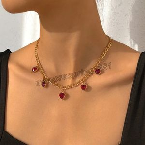2022 gioielli di moda collana girocollo in cristallo rosso romantico collana con ciondolo cuore color oro per regalo ragazza donna