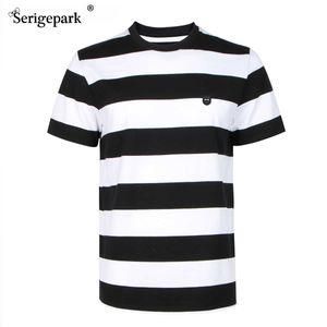 Frankrike Serige Park Striped T Shirt för klassisk design med Tie Badge Stor storlek Högkvalitativ Cottomaterial 210629