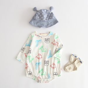 Baby Mädchen Overall Herbst Koreanische Version Gedruckt Langarm Strampler + Hut Set Kleinkind Tasche Furz 210515