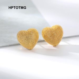 Stud Dubai Gold 3D Heart Design örhängen 2021 Trend Lovely Party Jewelry Vintage Piercing for Women Pendientes