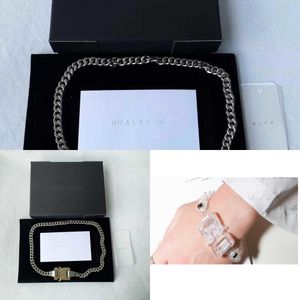 1017 Alyx 9sm Cubix Mini Necklace Men Women Alyx Necklaces High Quality Iconic Roller Coaster Buckle Q0809