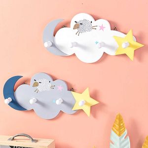 4 Hooks Self Adhesive Hooks Wood Clothes Moon Star Hanger Wall Mounted Key Holder Coat Hook Kid Room Wall Decorative Accessories 210609