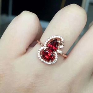 Wholesale pomegranate red resale online - Wedding Engagement Ring Jewelry Inlaid Emerald Froude for Women Pomegranate Red Gourd BRCK57