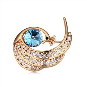 Pins, Broschen 2021 Kristallbrosche Pfau Perle High End Schmuck aus österreichischen 5 Farben Geeignet für Frauen Weiblich bei jeder Gelegenheit