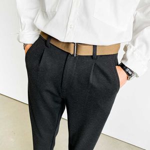 Högkvalitativa Business Dress Byxor Män Casual Slim Fit Suits Byxor Bälte Kontor Sociala Bröllopsbyxor Streetwear Pantalon Homme 210527