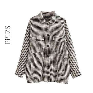 Vintage Tassels Oversized Tweed Jacket Kvinnor Vinter Casual Loose Button Plaid Coat Ladies Office Outwear 210521