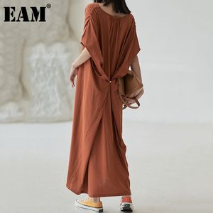 [EAM] Kobiety Czarny Duży Rozmiar Plisowany Przycisk Dress V-Neck Batwing Pół Rękaw Loose Fit Fashion Spring Summer 1DD8021 210512